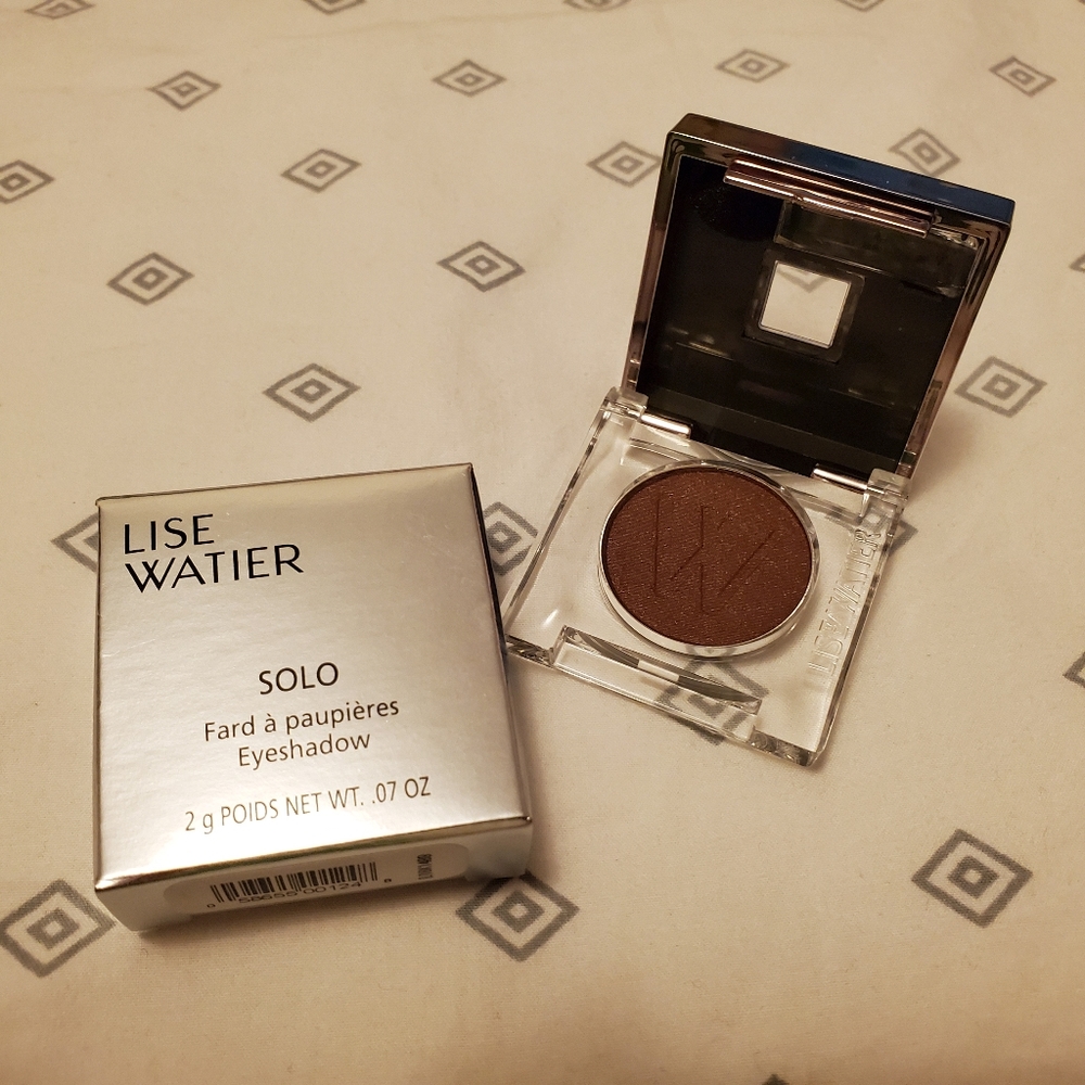 Buy 1 get 2 free Lise watier eyeshadow